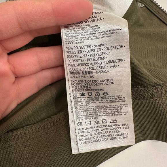 Nike Toddlers Full Zip Jacket Size 12M Green Camouflage Poly Outdoor Sportswear - Picture 4 of 5